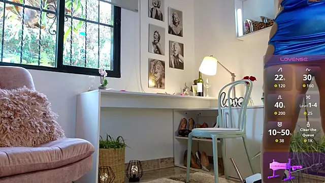 Snapshot of mrs_edha chatting on 7, 11, 2025 mrs edha online show from 7, 11, 2025