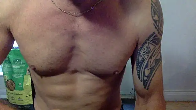 Snapshot of blusky07 chatting on 25, 9, 2025 blusky07 online show from 25, 9, 2025