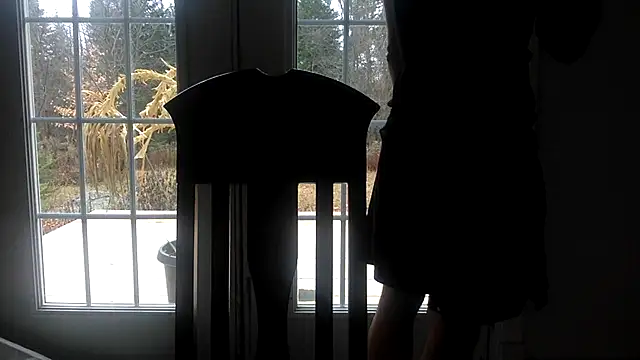 Snapshot of blusky07 chatting on 5, 11, 2025 blusky07 online show from 5, 11, 2025