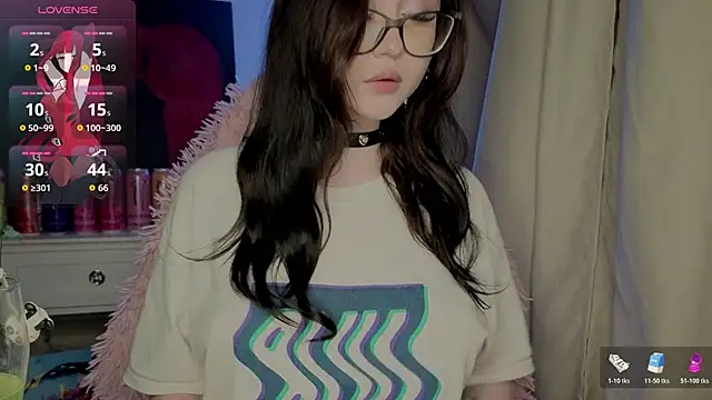 Snapshot of hornyprincess19 chatting on 24, 4, 2026 hornyprincess19 online show from 24, 4, 2026