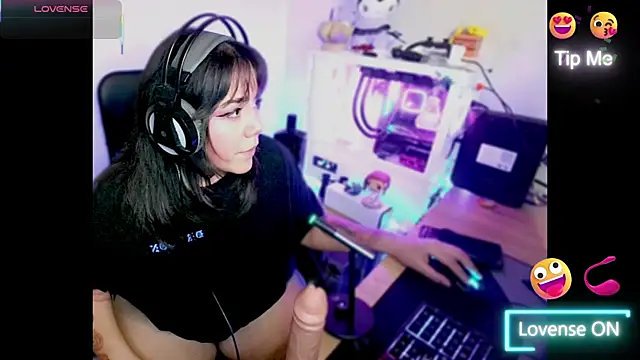 PinkDenial online show from 15, 11, 2025