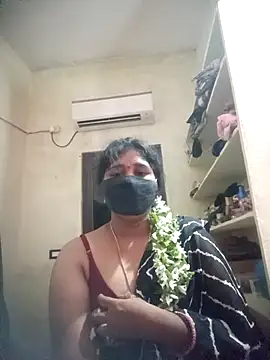 Snapshot of nishatelugu1 chatting on 23, 9, 2025 nishatelugu1 online show from 23, 9, 2025