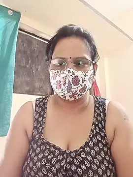Snapshot of Your-vipasha chatting on 4, 7, 2026 Your-vipasha online show from 4, 7, 2026