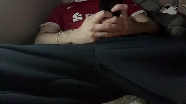 Snapshot of twinkydave chatting on 5, 2, 2026 twinkydave online show from 5, 2, 2026