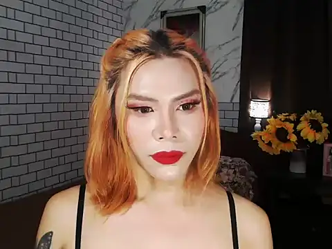 Snapshot of BigAssAlexa chatting on 1, 10, 2025 BigAssAlexa online show from 1, 10, 2025