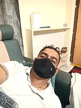 Snapshot of demon_royal chatting on 7, 10, 2025 demon royal online show from 7, 10, 2025