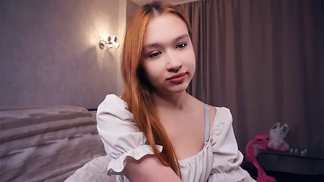 Snapshot of ShariTietge chatting on 28, 9, 2025 ShariTietge online show from 28, 9, 2025