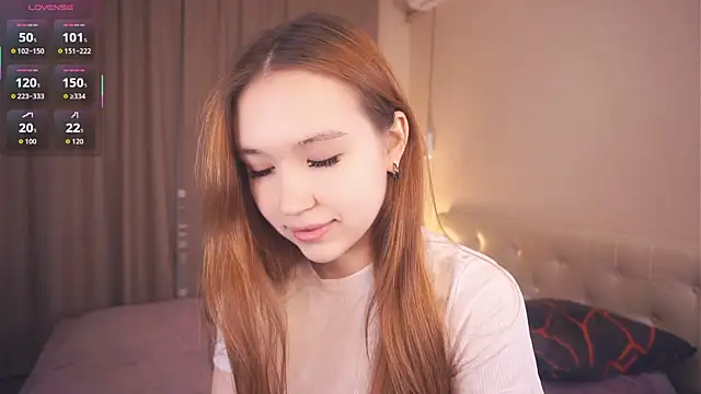 Snapshot of ShariTietge chatting on 18, 12, 2025 ShariTietge online show from 18, 12, 2025