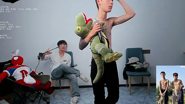 Snapshot of Acuteman chatting on 20, 10, 2025 Acuteman online show from 20, 10, 2025