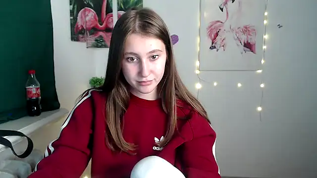 Snapshot of Milka_kamila chatting on 10, 10, 2025 Milka kamila online show from 10, 10, 2025