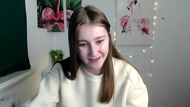Snapshot of Milka_kamila chatting on 18, 10, 2025 Milka kamila online show from 18, 10, 2025