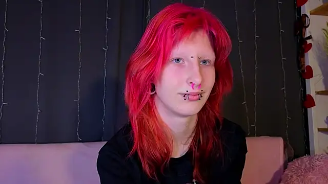 Snapshot of KandraCruser chatting on 8, 2, 2026 KandraCruser online show from 8, 2, 2026