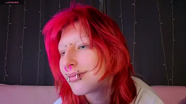 Snapshot of KandraCruser chatting on 10, 2, 2026 KandraCruser online show from 10, 2, 2026