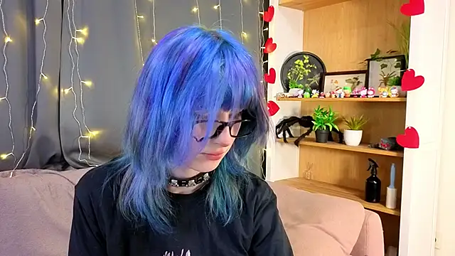 Snapshot of KandraCruser chatting on 4, 4, 2026 KandraCruser online show from 4, 4, 2026