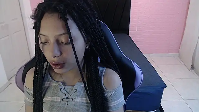 EIVIY1609 online show from 28, 11, 2025