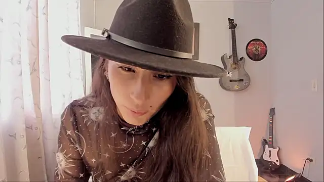 XxnikolayxX online show from 16, 10, 2025