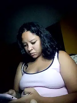 Snapshot of EAAM1@xh chatting on 21, 4, 2026 EAAM1xh online show from 21, 4, 2026