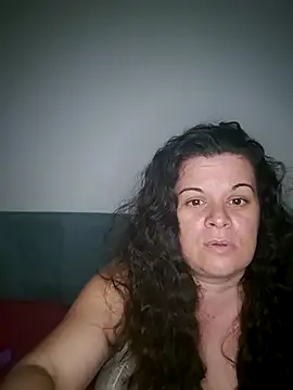 Snapshot of PerleRaree chatting on 24, 4, 2026 PerleRaree online show from 24, 4, 2026