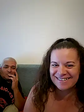 Snapshot of PerleRaree chatting on 11, 6, 2026 PerleRaree online show from 11, 6, 2026