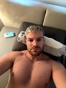 Snapshot of TheKevinboy chatting on 6, 10, 2025 TheKevinboy online show from 6, 10, 2025