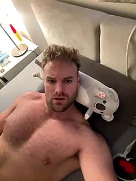 Snapshot of TheKevinboy chatting on 19, 10, 2025 TheKevinboy online show from 19, 10, 2025