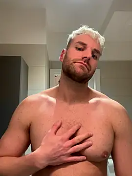 Snapshot of TheKevinboy chatting on 6, 11, 2025 TheKevinboy online show from 6, 11, 2025