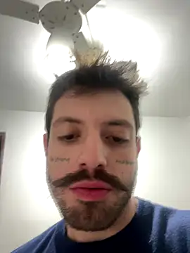 Snapshot of Luccaskonig chatting on 15, 9, 2025 Luccaskonig online show from 15, 9, 2025