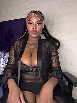 Snapshot of QUEEN_NOBUHLE_777 chatting on 18, 3, 2026 QUEEN NOBUHLE 777 online show from 18, 3, 2026