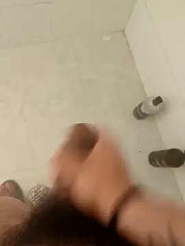 Snapshot of pitoduroparati chatting on 28, 11, 2025 pitoduroparati online show from 28, 11, 2025