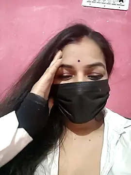 Snapshot of the_saavi chatting on 15, 12, 2025 the saavi online show from 15, 12, 2025