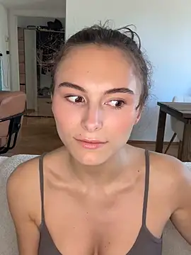 SophiiaStarr online show from 11, 9, 2025