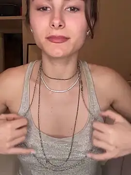 Snapshot of SophiiaStarr chatting on 3, 4, 2026 SophiiaStarr online show from 3, 4, 2026