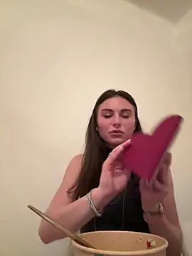Snapshot of SophiiaStarr chatting on 8, 4, 2026 SophiiaStarr online show from 8, 4, 2026