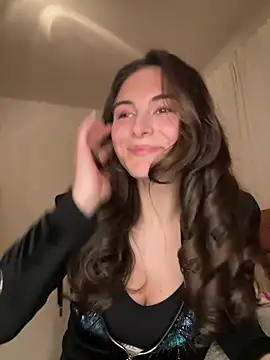 Snapshot of SophiiaStarr chatting on 18, 4, 2026 SophiiaStarr online show from 18, 4, 2026