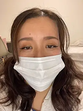 Snapshot of NATSUMI00 chatting on 16, 10, 2025 NATSUMI00 online show from 16, 10, 2025