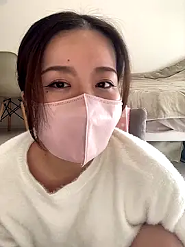 NATSUMI00 online show from 14, 12, 2025