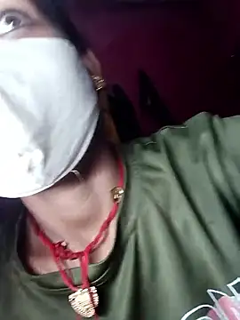 Snapshot of Sharmili_xx chatting on 2, 10, 2025 Sharmili xx online show from 2, 10, 2025