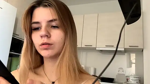 Denni Spilber online show from 1, 11, 2025