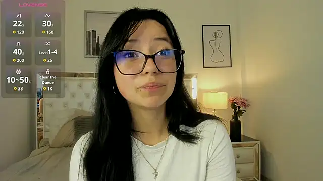 Zoe Xra online show from 4, 6, 2026