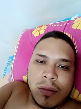 Snapshot of Alexboy022025 chatting on 26, 9, 2025 Alexboy022025 online show from 26, 9, 2025