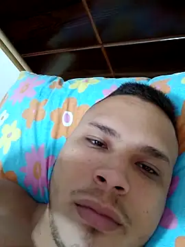 Snapshot of Alexboy022025 chatting on 5, 10, 2025 Alexboy022025 online show from 5, 10, 2025