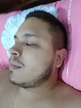 Alexboy022025 online show from 13, 11, 2025