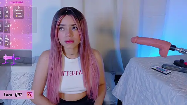 LaraGiil online show from 11, 9, 2025