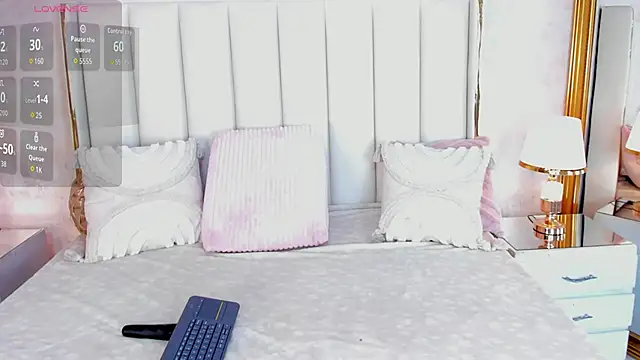 MadissonBonny  online show from 13, 11, 2025