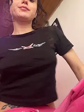 Snapshot of XBODTRIIPX chatting on 15, 3, 2026 XBODTRIIPX online show from 15, 3, 2026