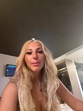 HeidiMae online show from 7, 10, 2025