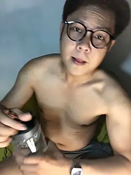 Snapshot of datnguyenvn chatting on 27, 3, 2026 datnguyenvn online show from 27, 3, 2026