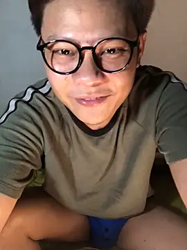 Snapshot of datnguyenvn chatting on 23, 4, 2026 datnguyenvn online show from 23, 4, 2026