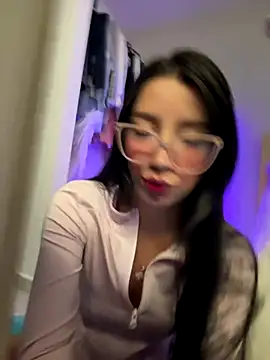 Snapshot of Min_junn chatting on 1, 10, 2025 Min junn online show from 1, 10, 2025