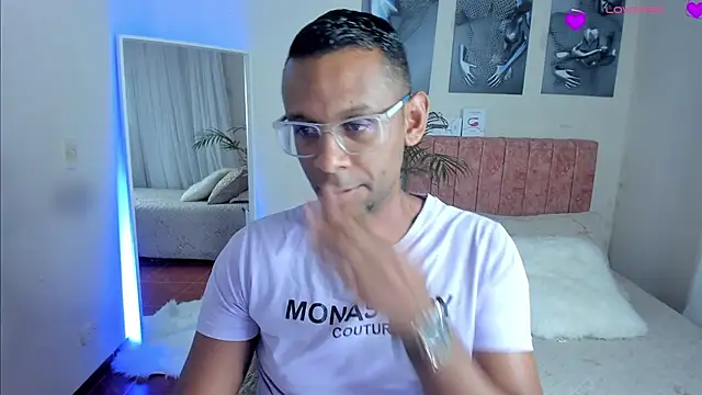 Snapshot of KingEdward_ chatting on 3, 11, 2025 KingEdward online show from 3, 11, 2025